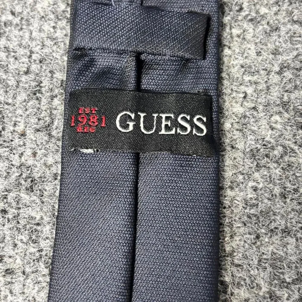 Guess Men's Navy Tie